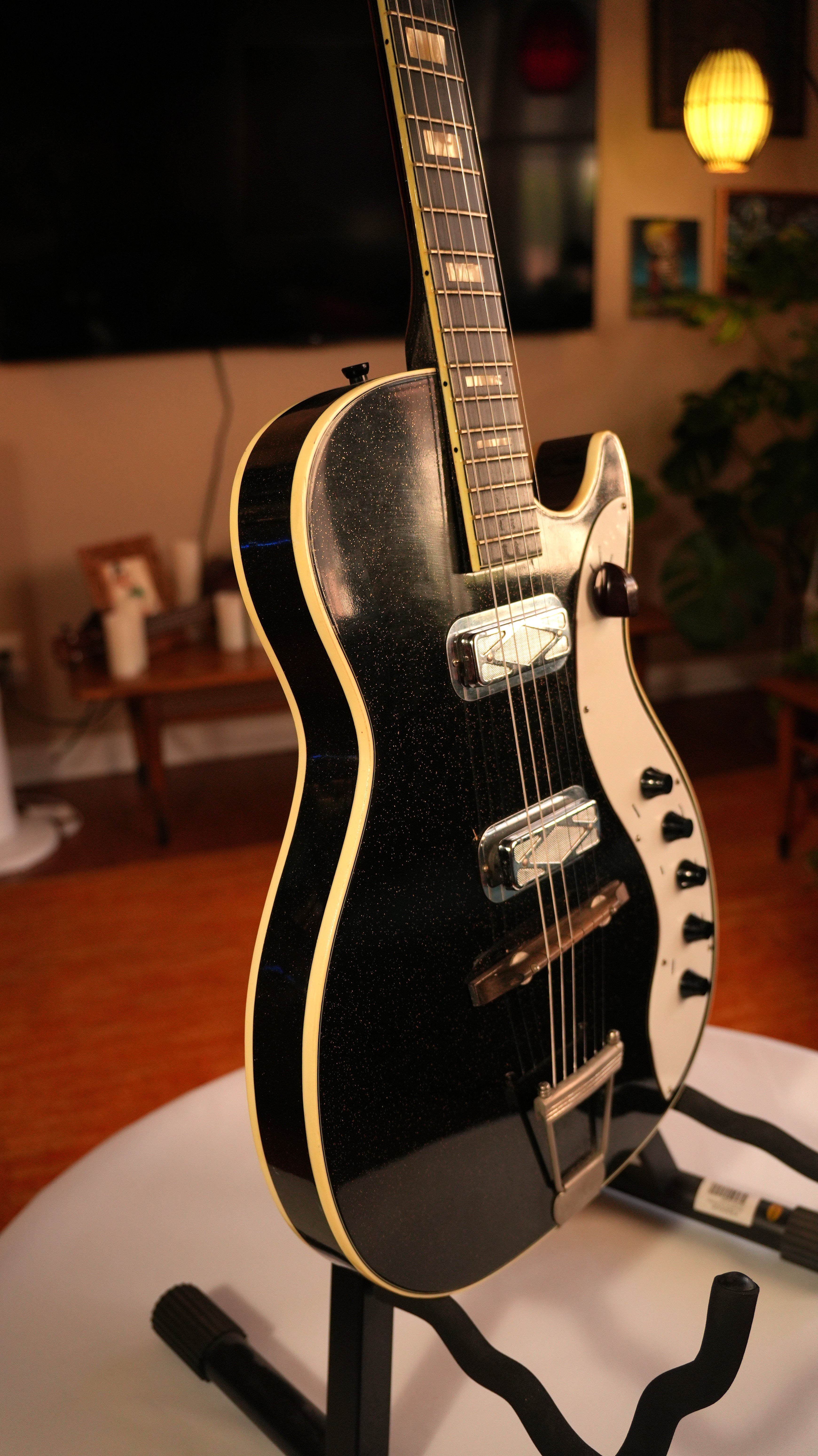 SOLD - 1959 Silvertone Jupiter 1423 - Black