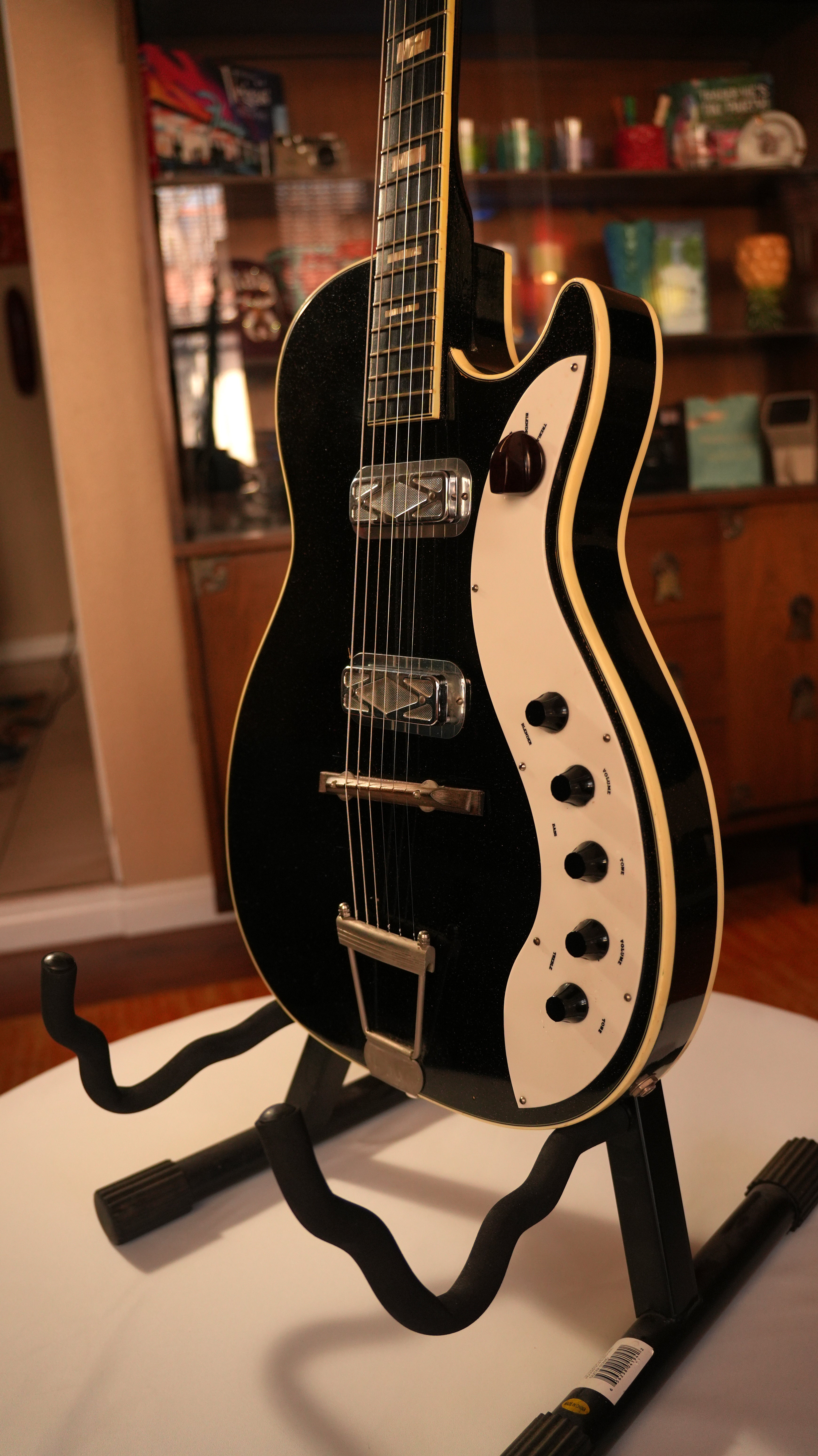 SOLD - 1959 Silvertone Jupiter 1423 - Black
