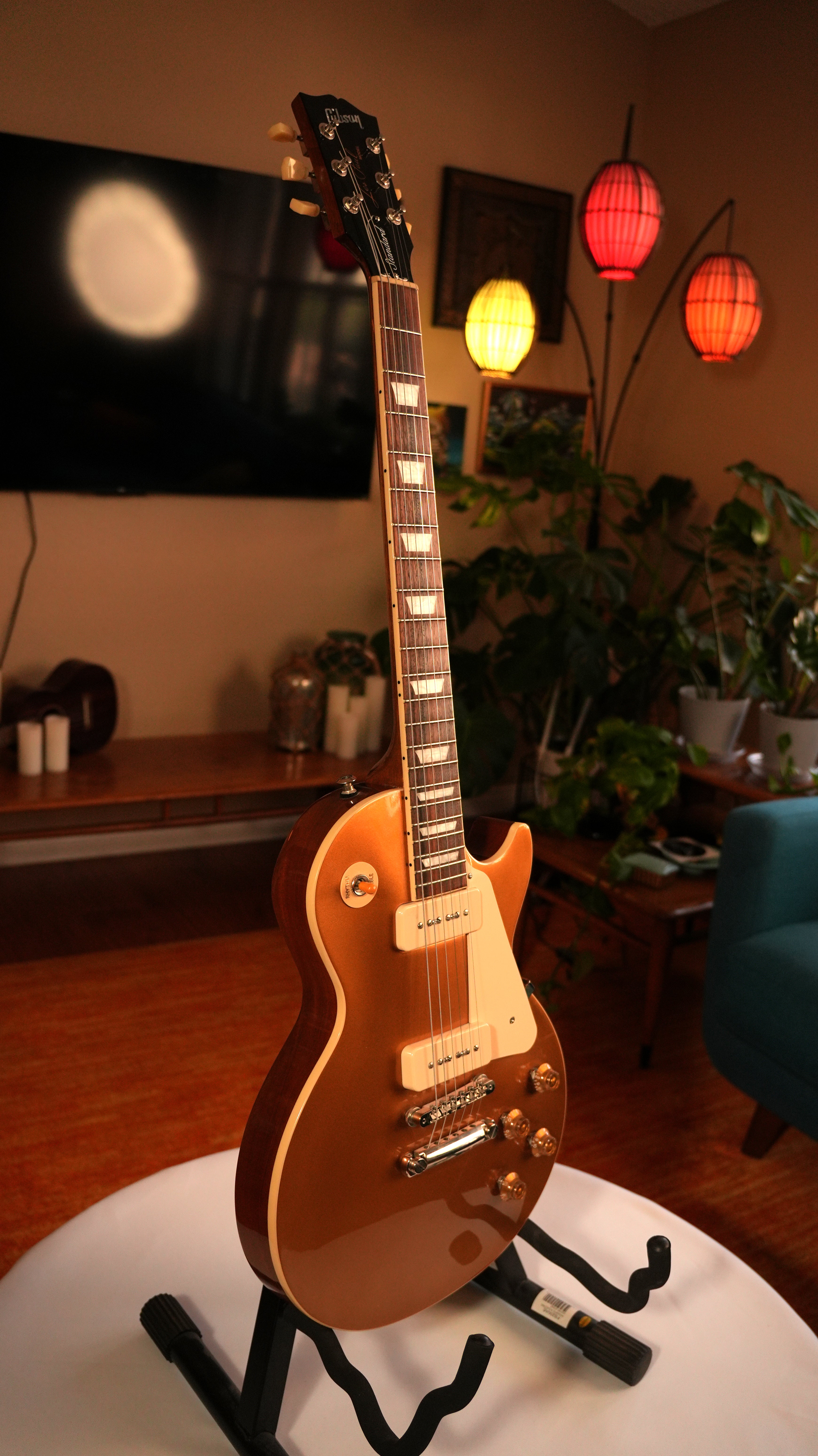SOLD - 2023 Gibson Les Paul Standard '50s Gold Top with P-90's