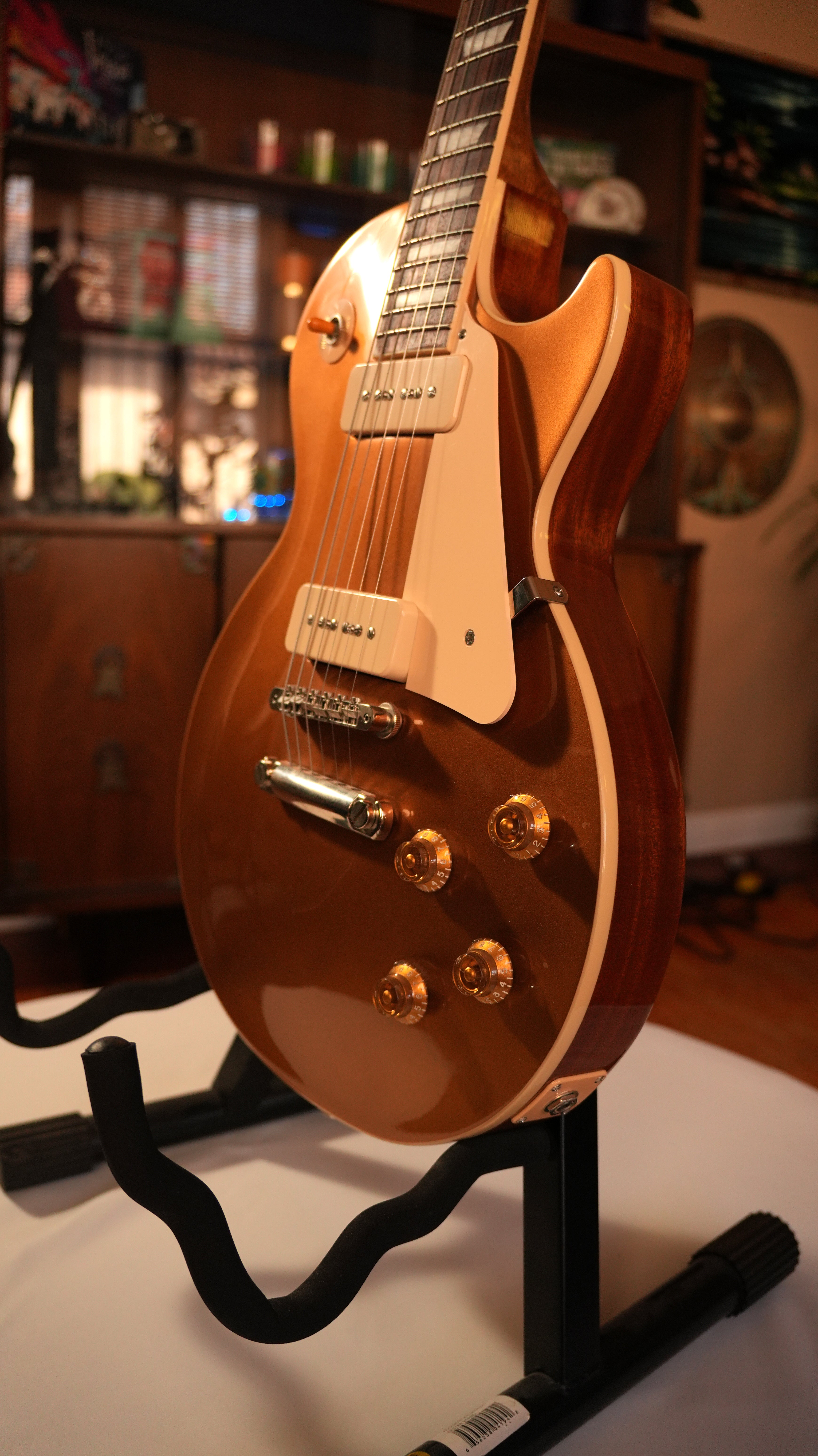 SOLD - 2023 Gibson Les Paul Standard '50s Gold Top with P-90's