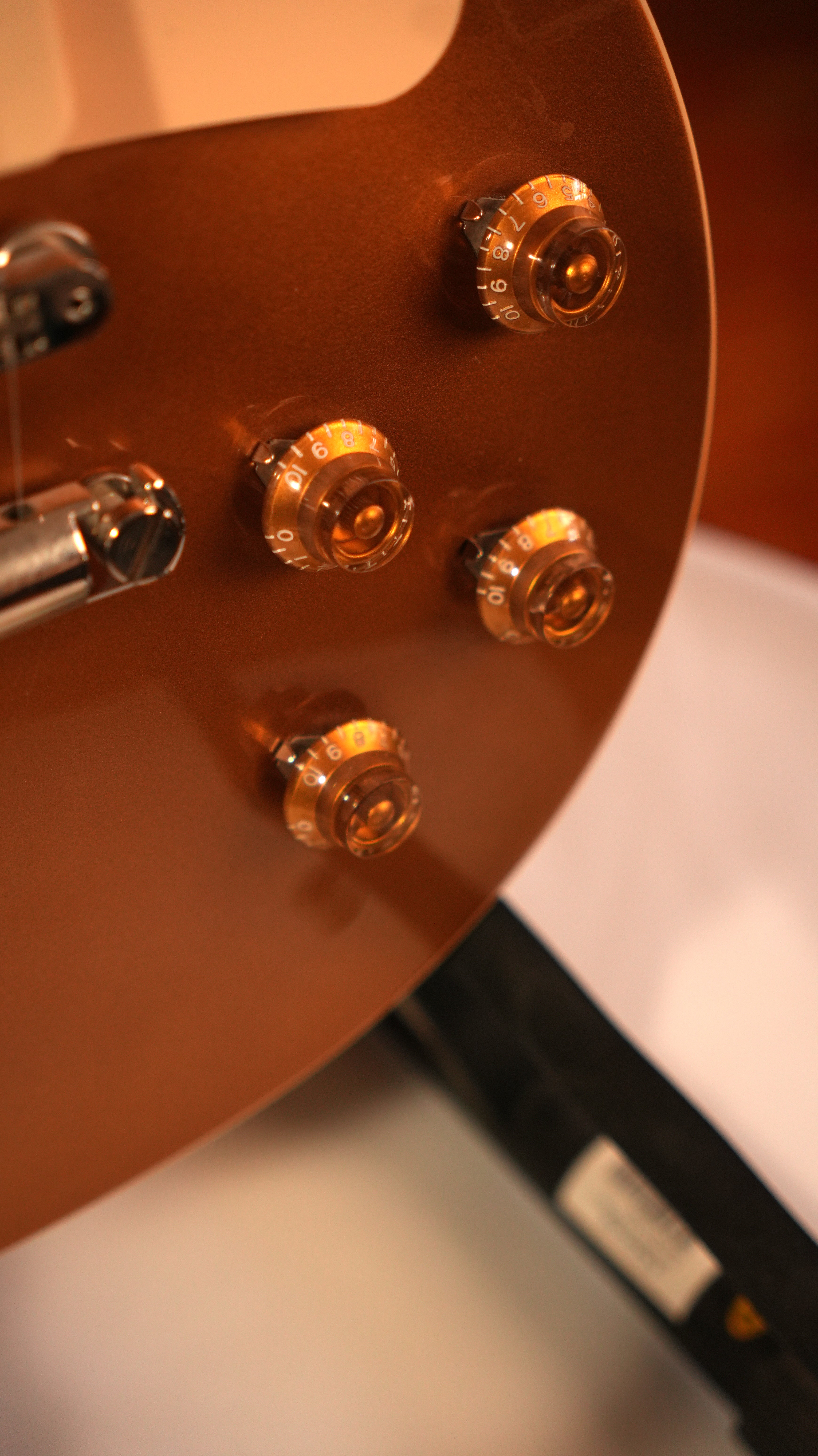 SOLD - 2023 Gibson Les Paul Standard '50s Gold Top with P-90's