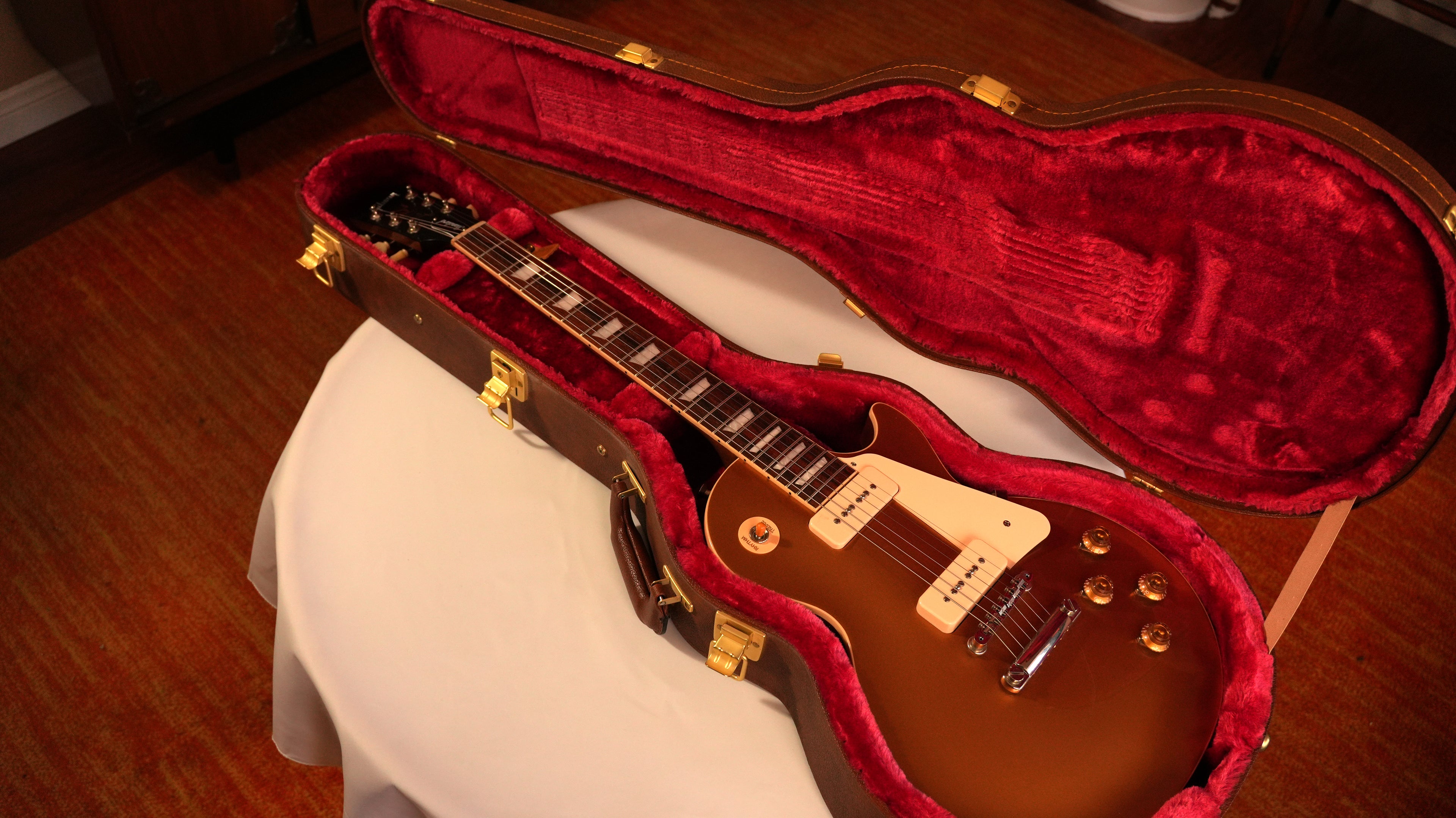 SOLD - 2023 Gibson Les Paul Standard '50s Gold Top with P-90's