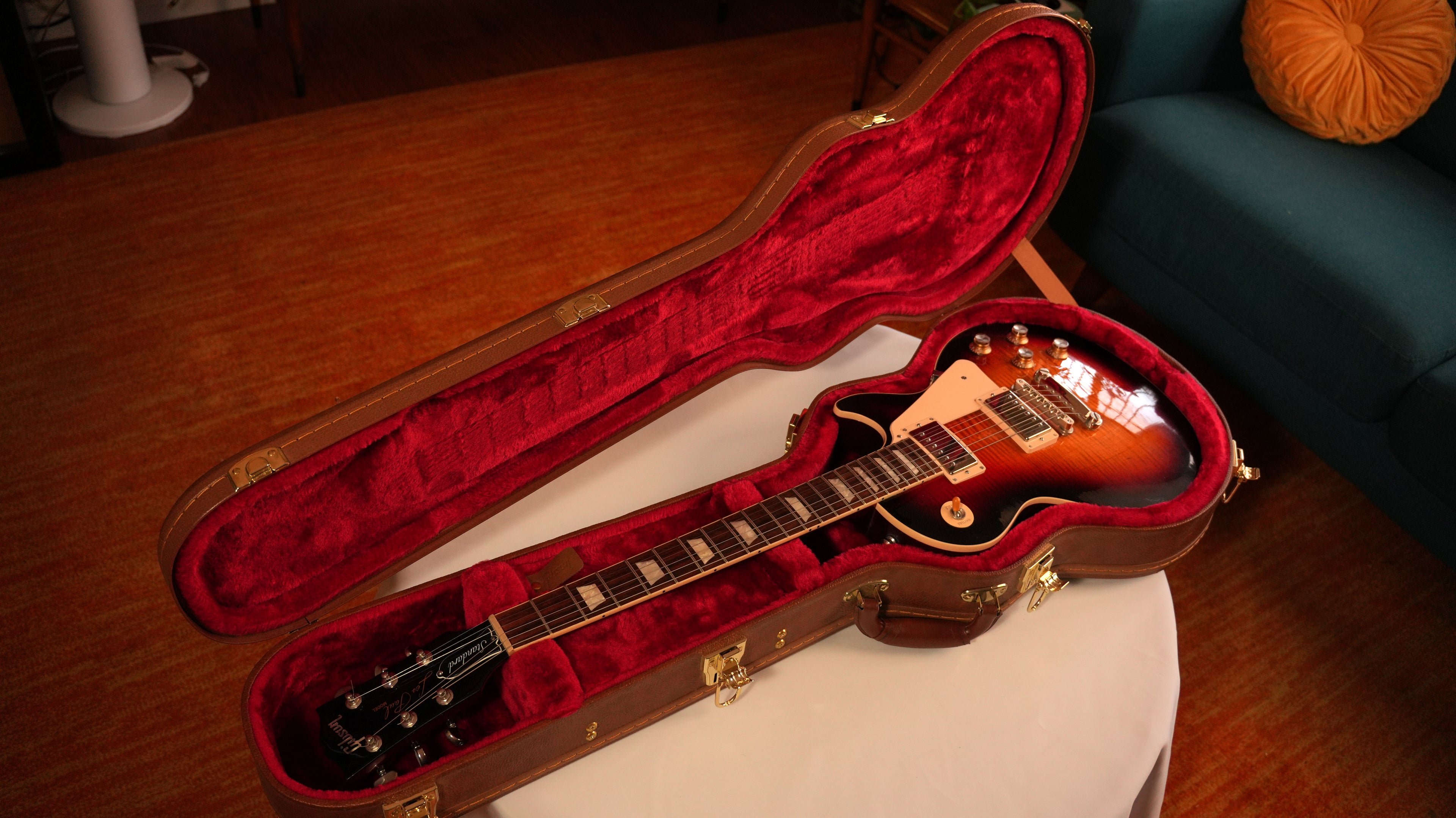 SOLD - 2020 Gibson Les Paul Standard '60s - Bourbon Burst