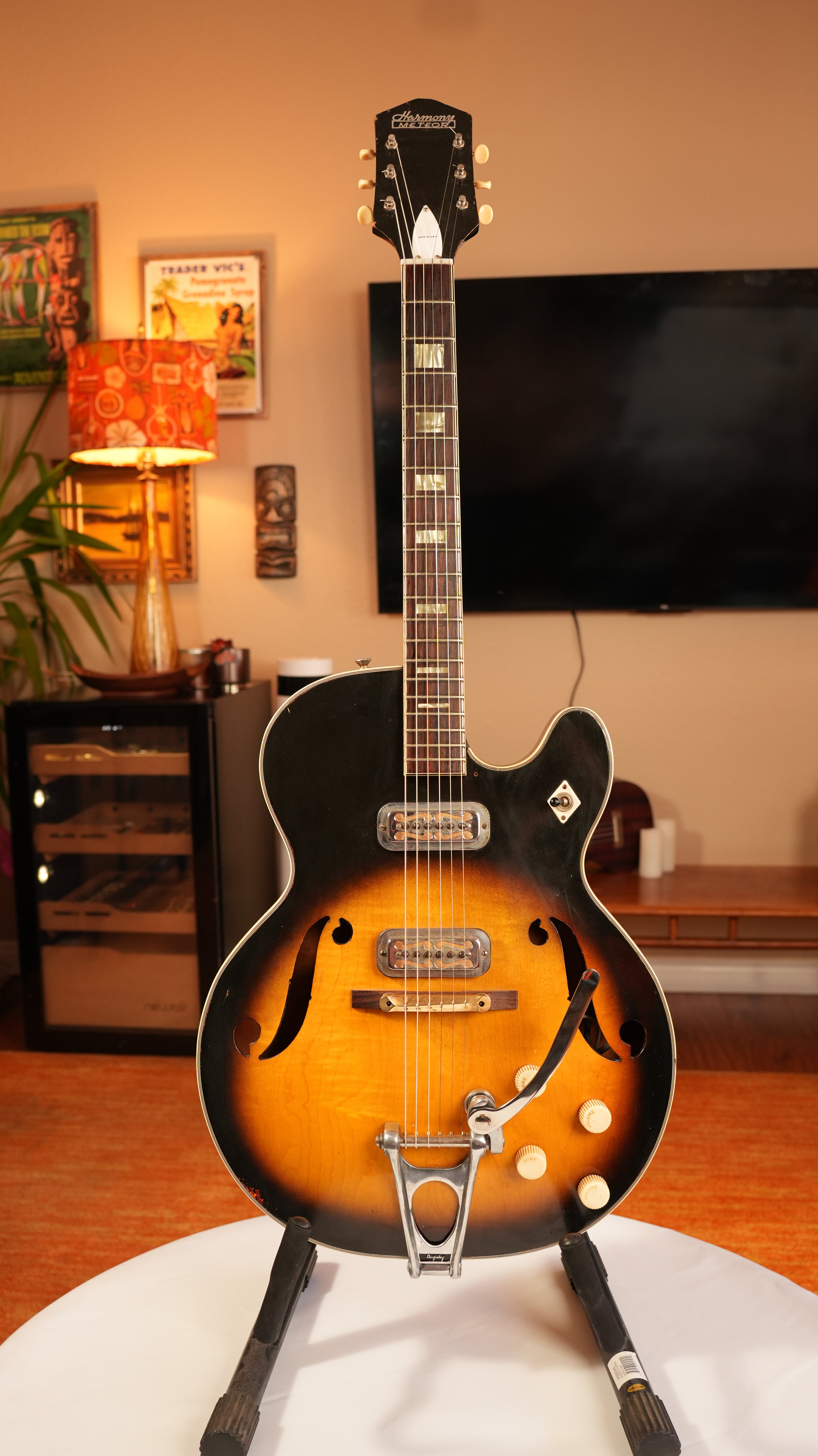 1966 Harmony H70 Meteor with Bigsby - Sunburst