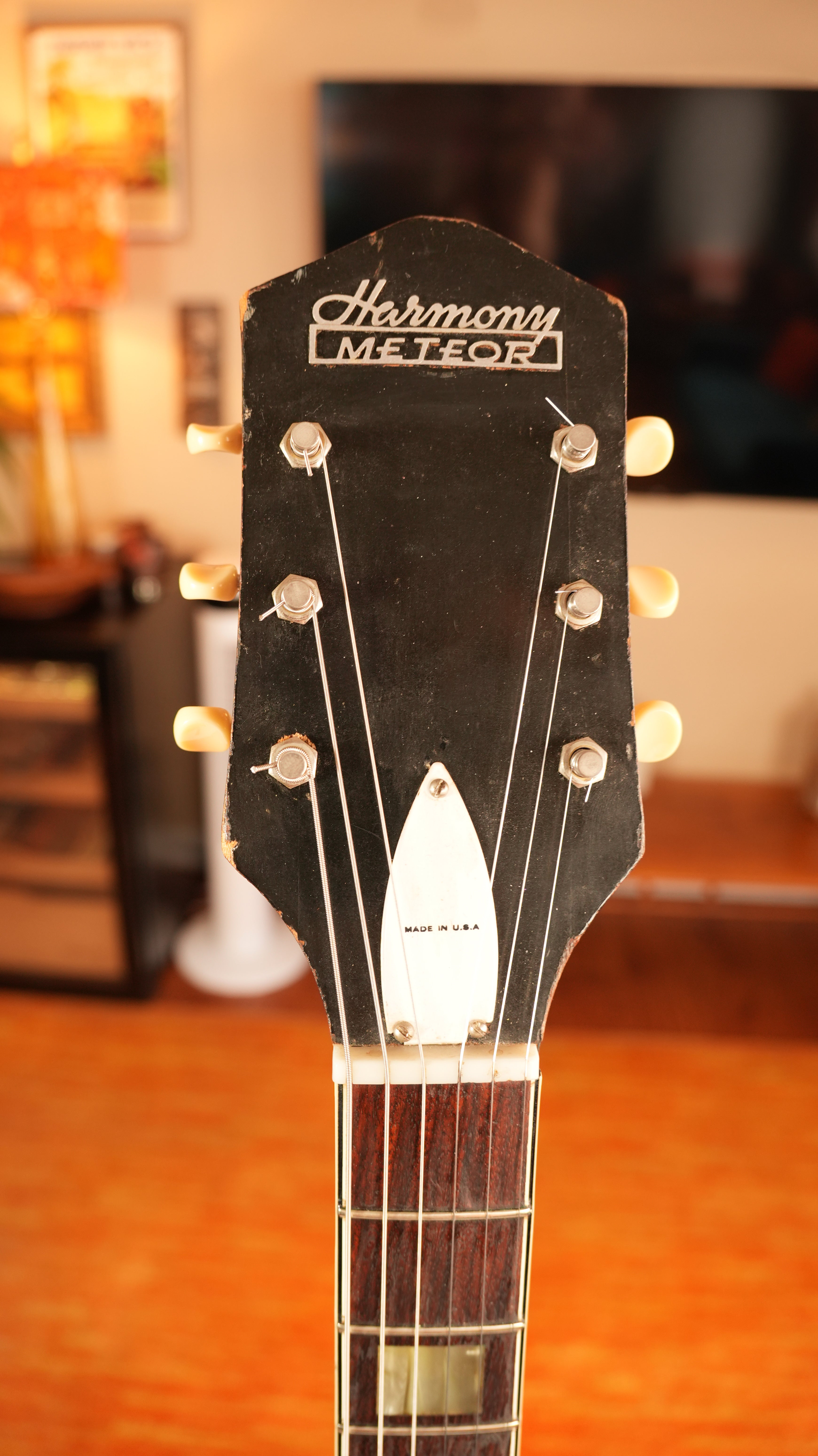 1966 Harmony H70 Meteor with Bigsby - Sunburst