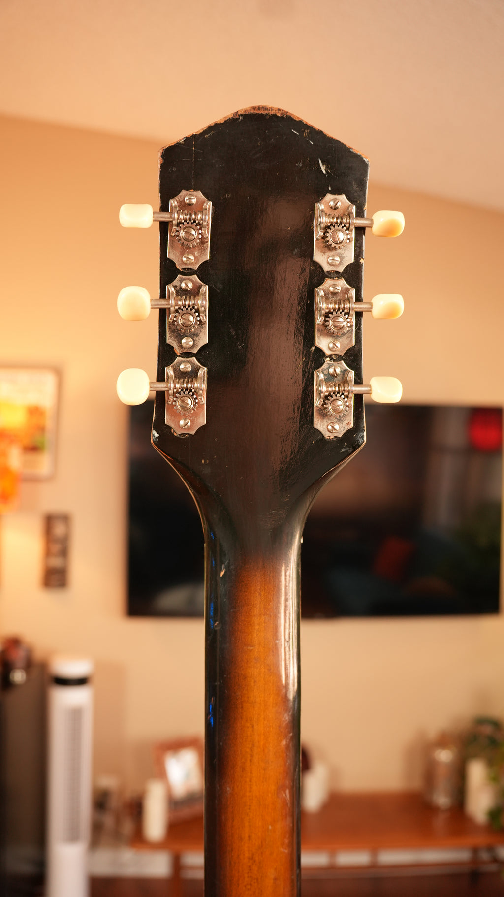 1966 Harmony H70 Meteor with Bigsby - Sunburst