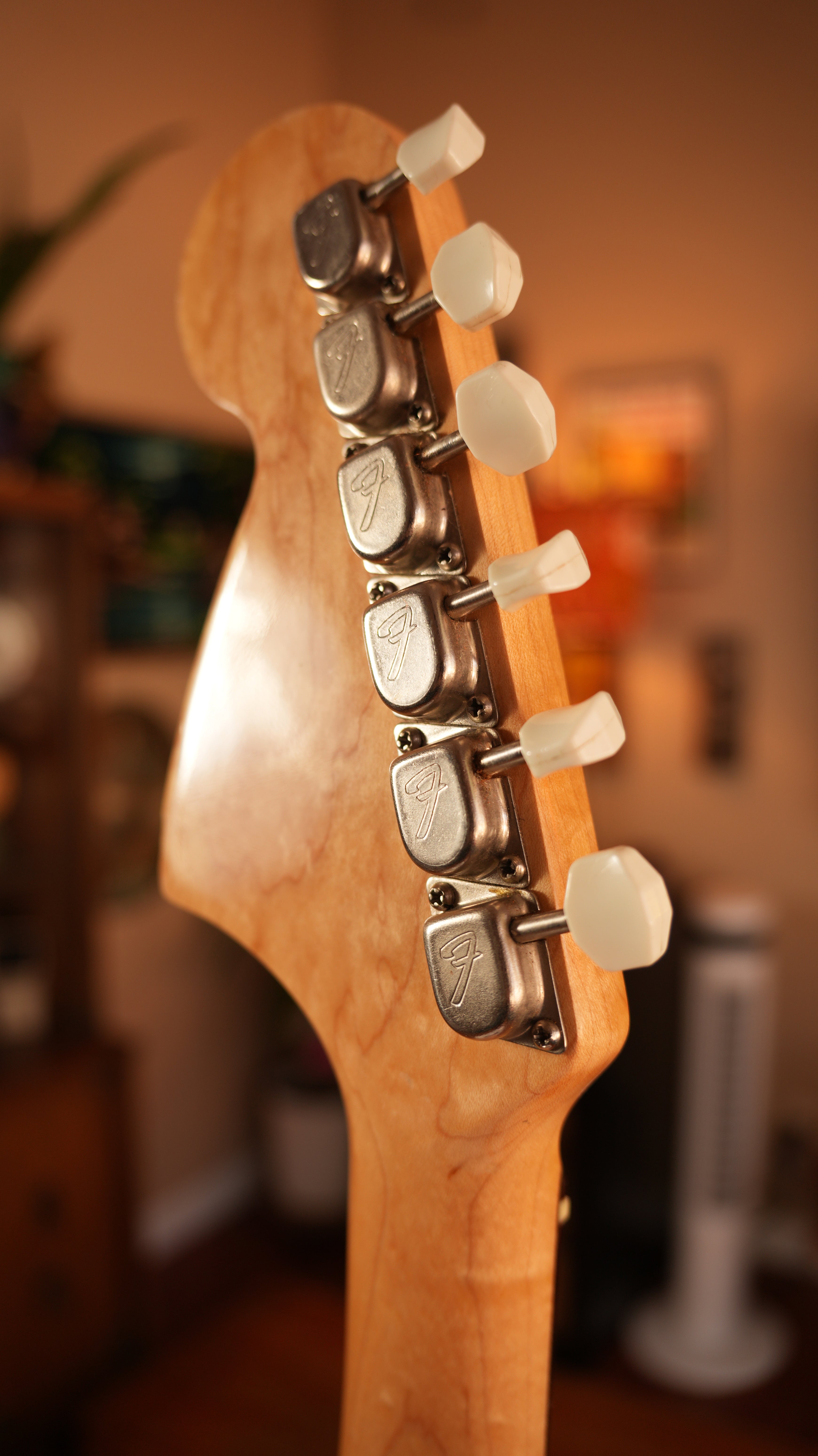 1971 Fender Mustang Guitar with Rosewood Fretboard - Competition Red