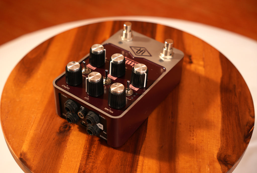 Universal Audio Ruby ’63 Top Boost Amplifier Pedal