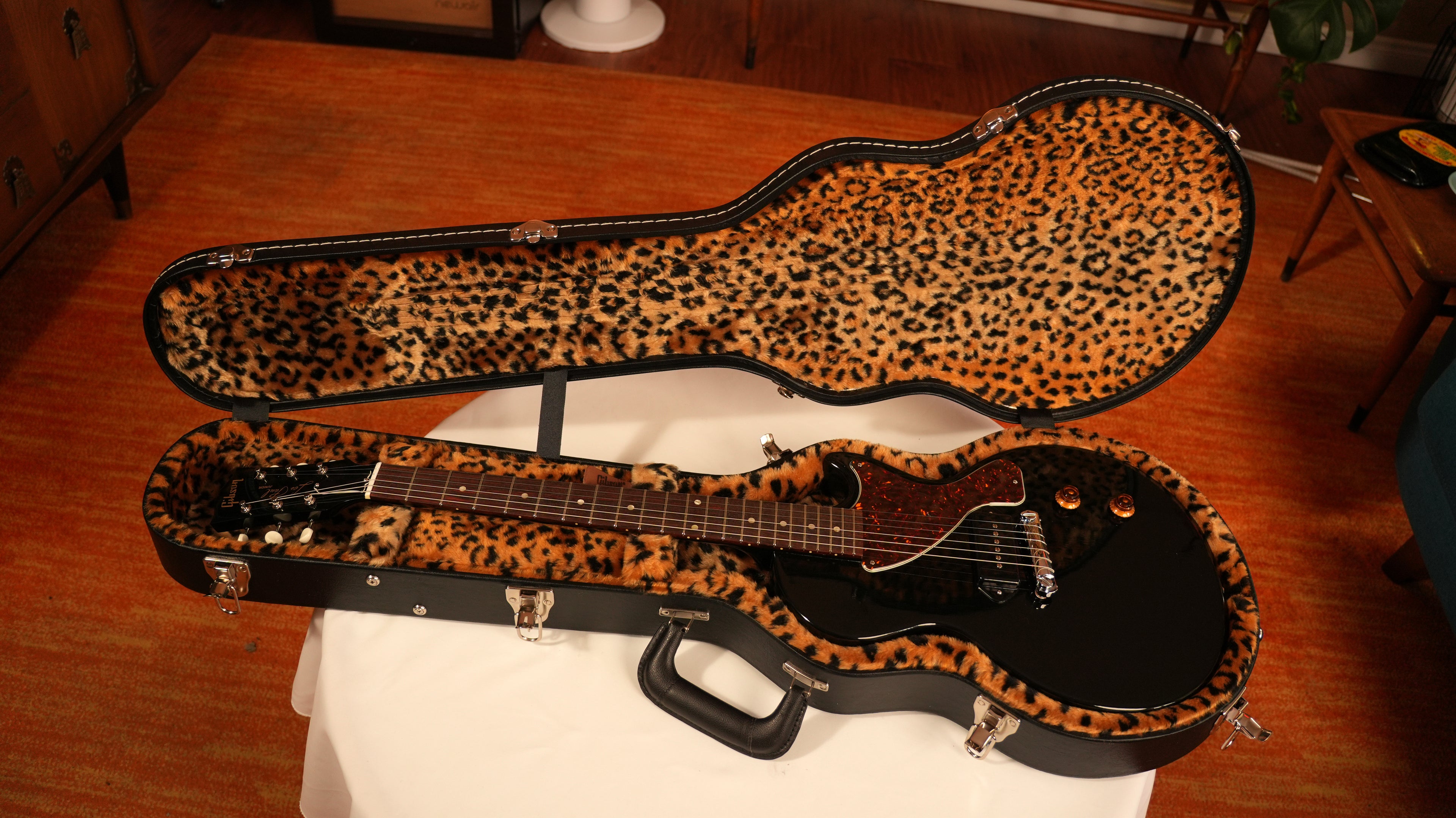 SOLD - 2009 Gibson "Billie Joe Armstrong" Les Paul Junior - Ebony w/ OHSC
