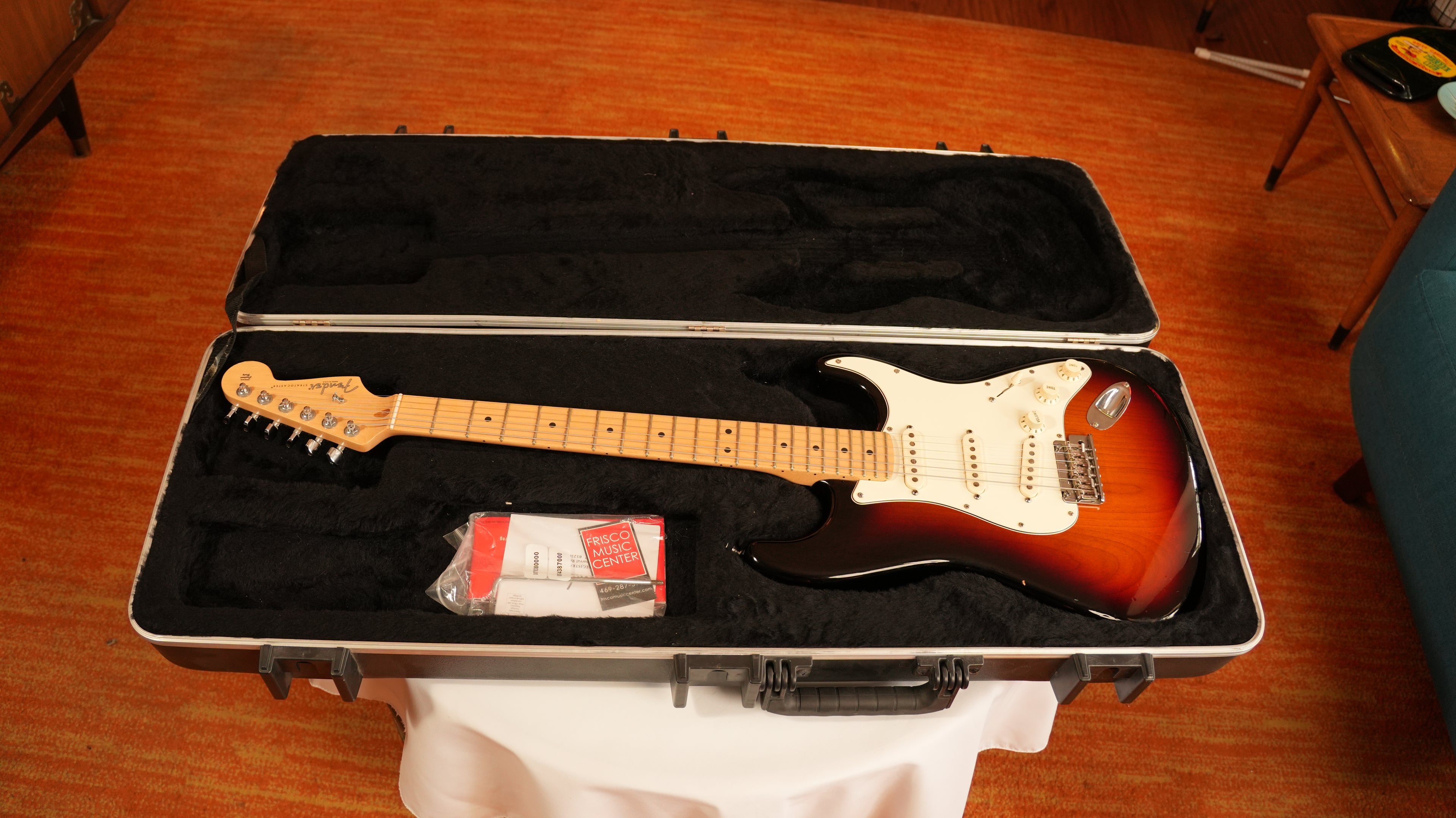 2013 Fender American Standard Stratocaster - Sunburst