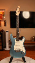 2001 G&L Legacy USA - Lake Placid Blue Metallic
