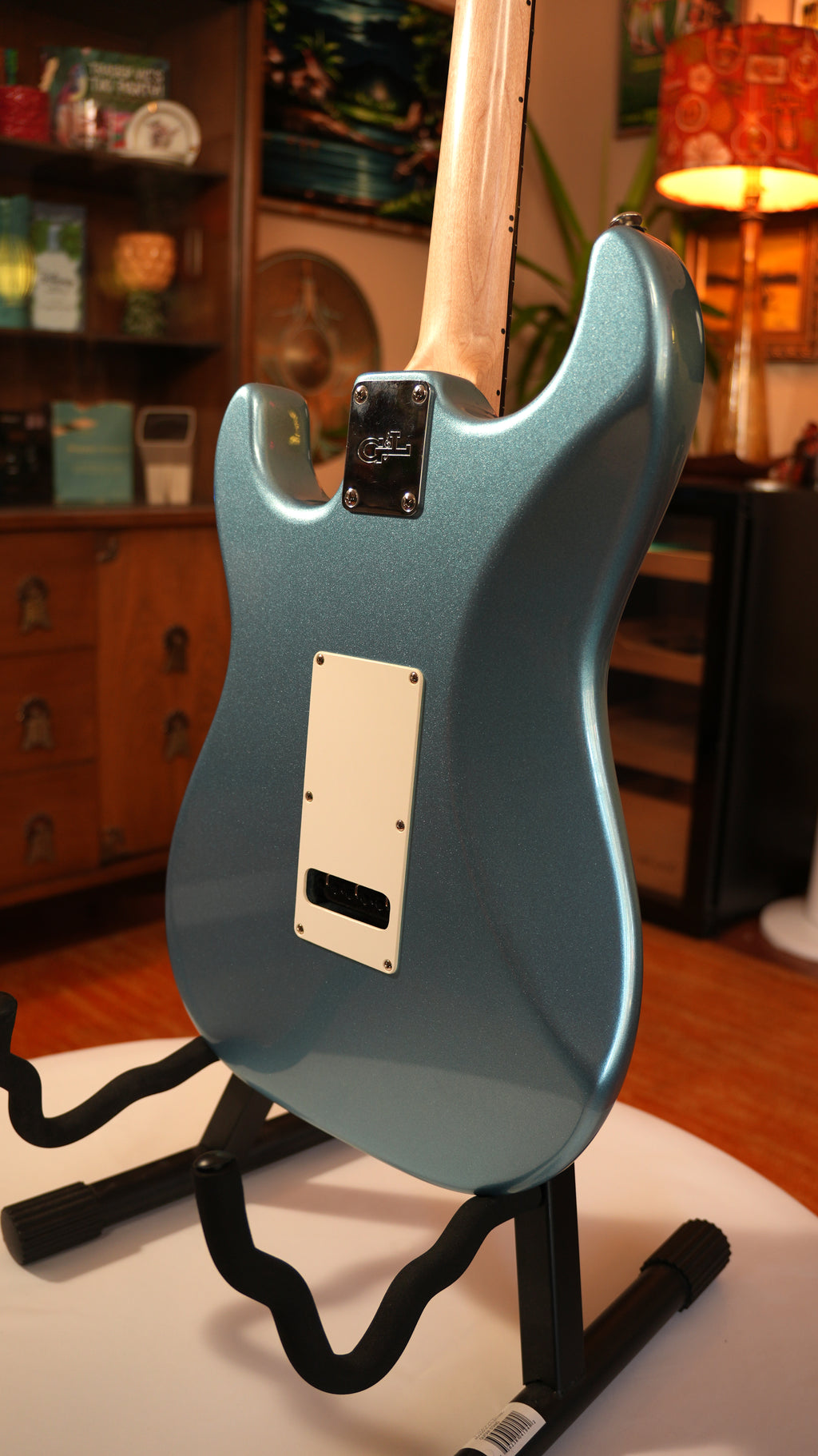 2001 G&L Legacy USA - Lake Placid Blue Metallic