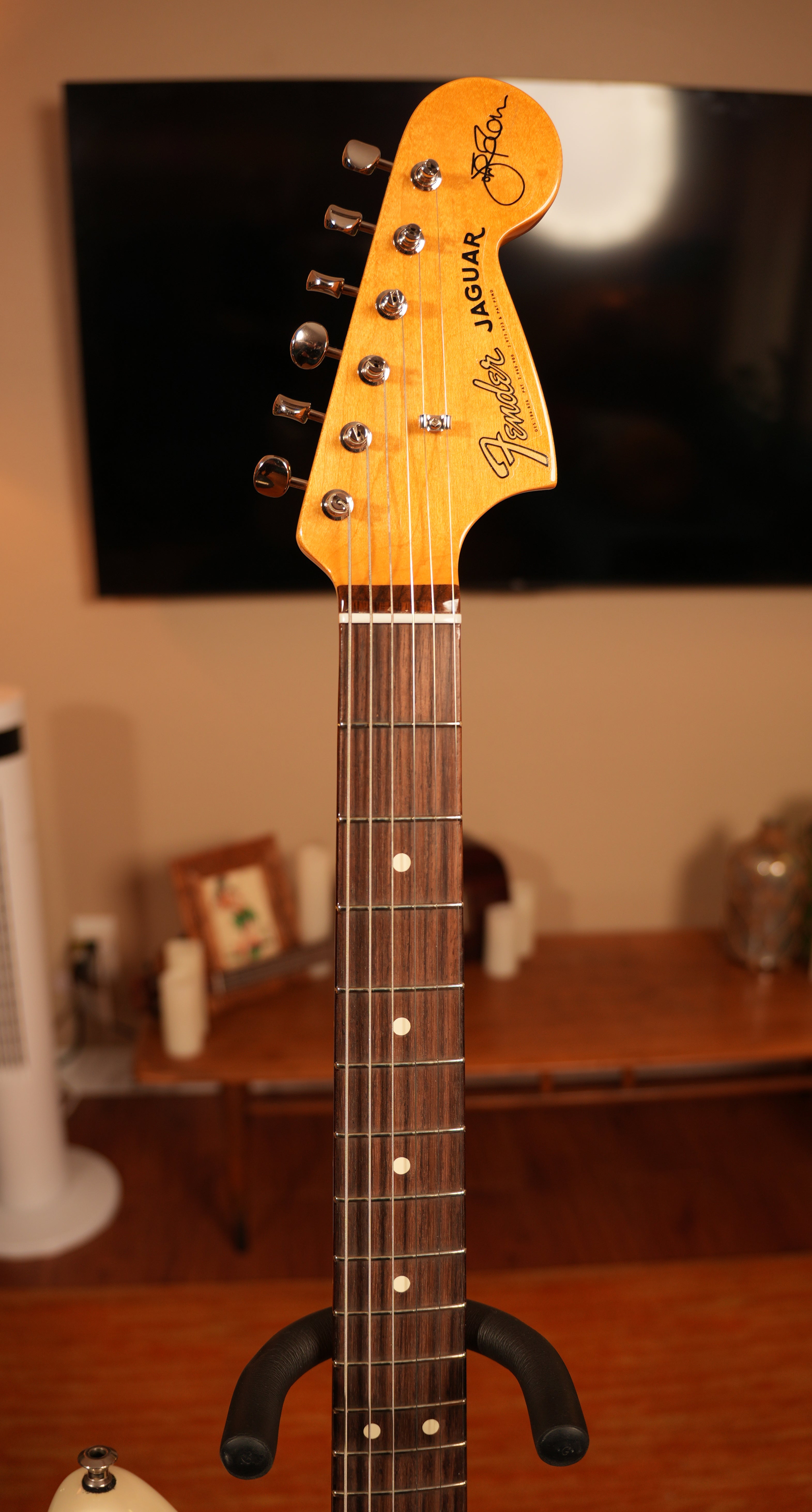 2019 Fender Johnny Marr Signature Jaguar - Olympic White