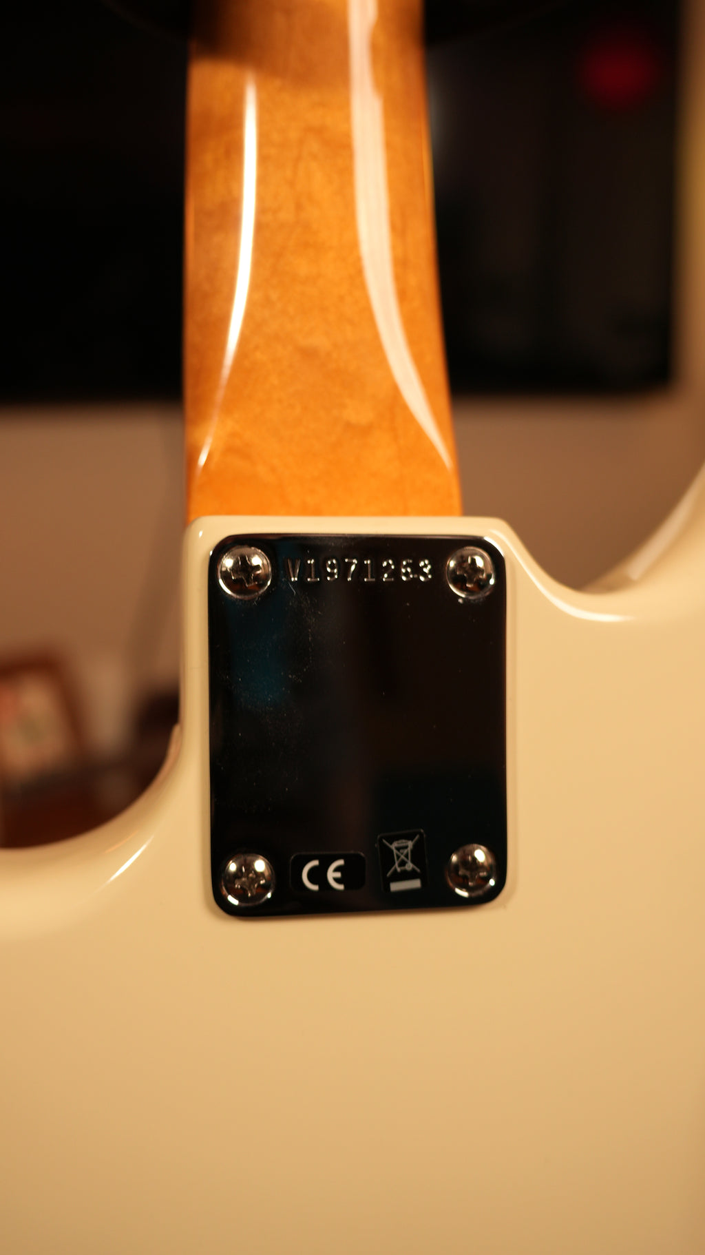 2019 Fender Johnny Marr Signature Jaguar - Olympic White