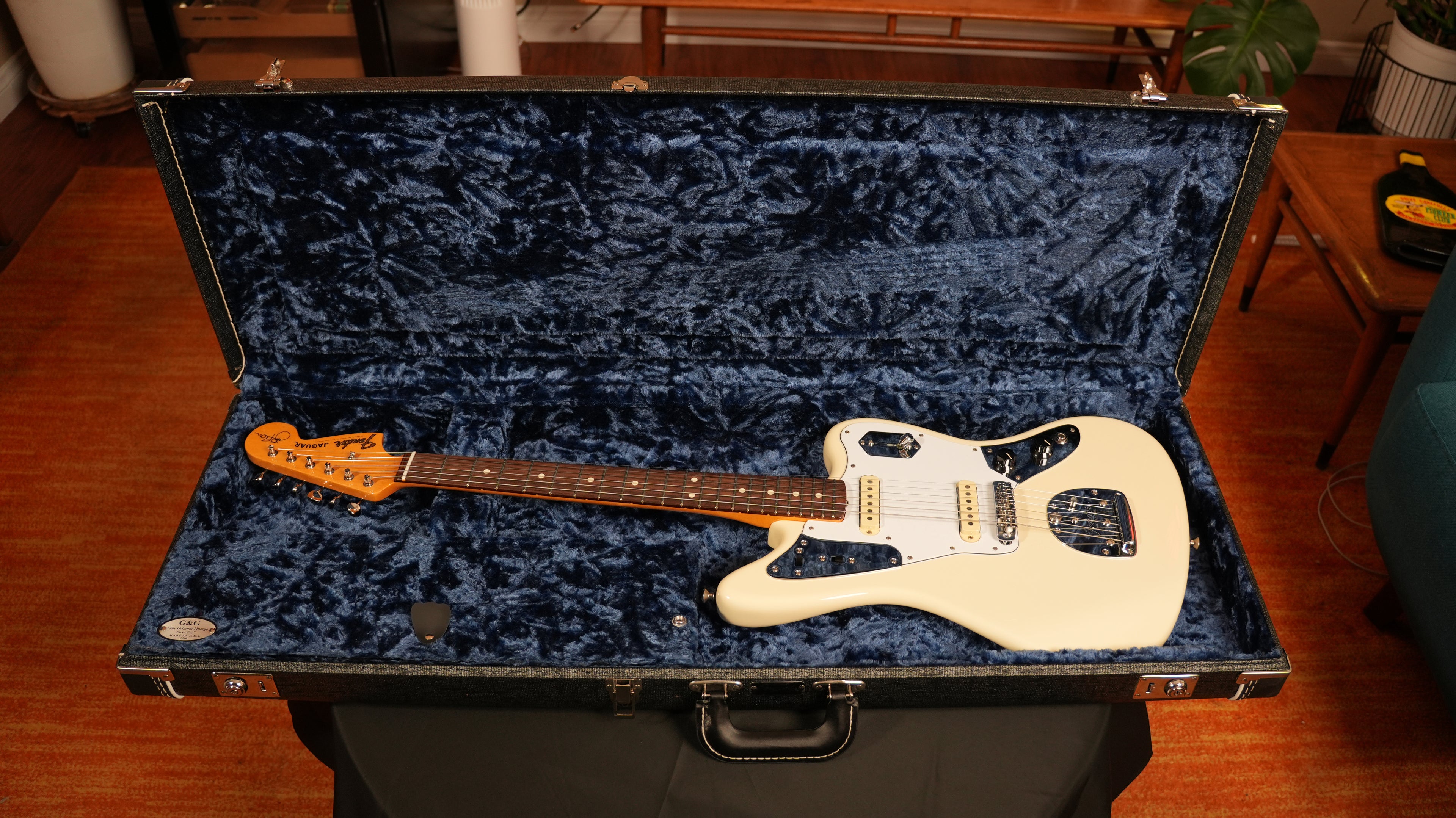 2019 Fender Johnny Marr Signature Jaguar - Olympic White