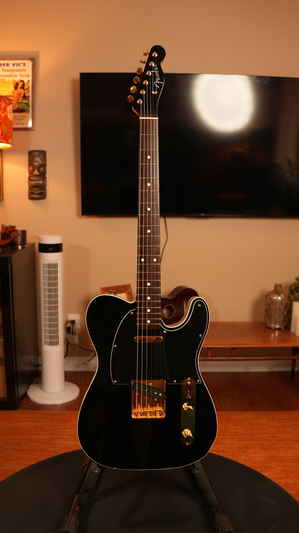 SOLD - 2018 Fender Limited Edition MIJ Traditional 60s Telecaster FSR Midnight – Gloss Black w/ Gold Hardware, Double Bound & Gig Bag
