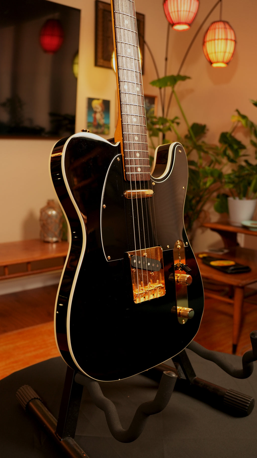 SOLD - 2018 Fender Limited Edition MIJ Traditional 60s Telecaster FSR Midnight – Gloss Black w/ Gold Hardware, Double Bound & Gig Bag