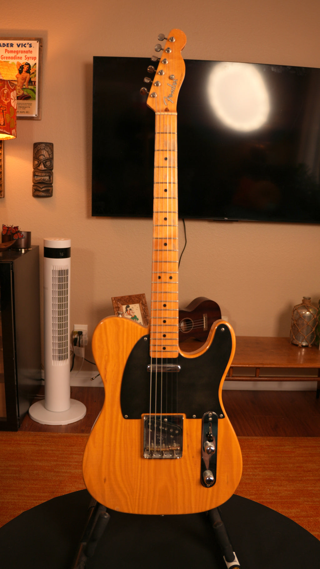 1982 Fender American Vintage '52 Telecaster Reissue (First Year Fullerton) – All Original w/ Tweed Hardshell Case