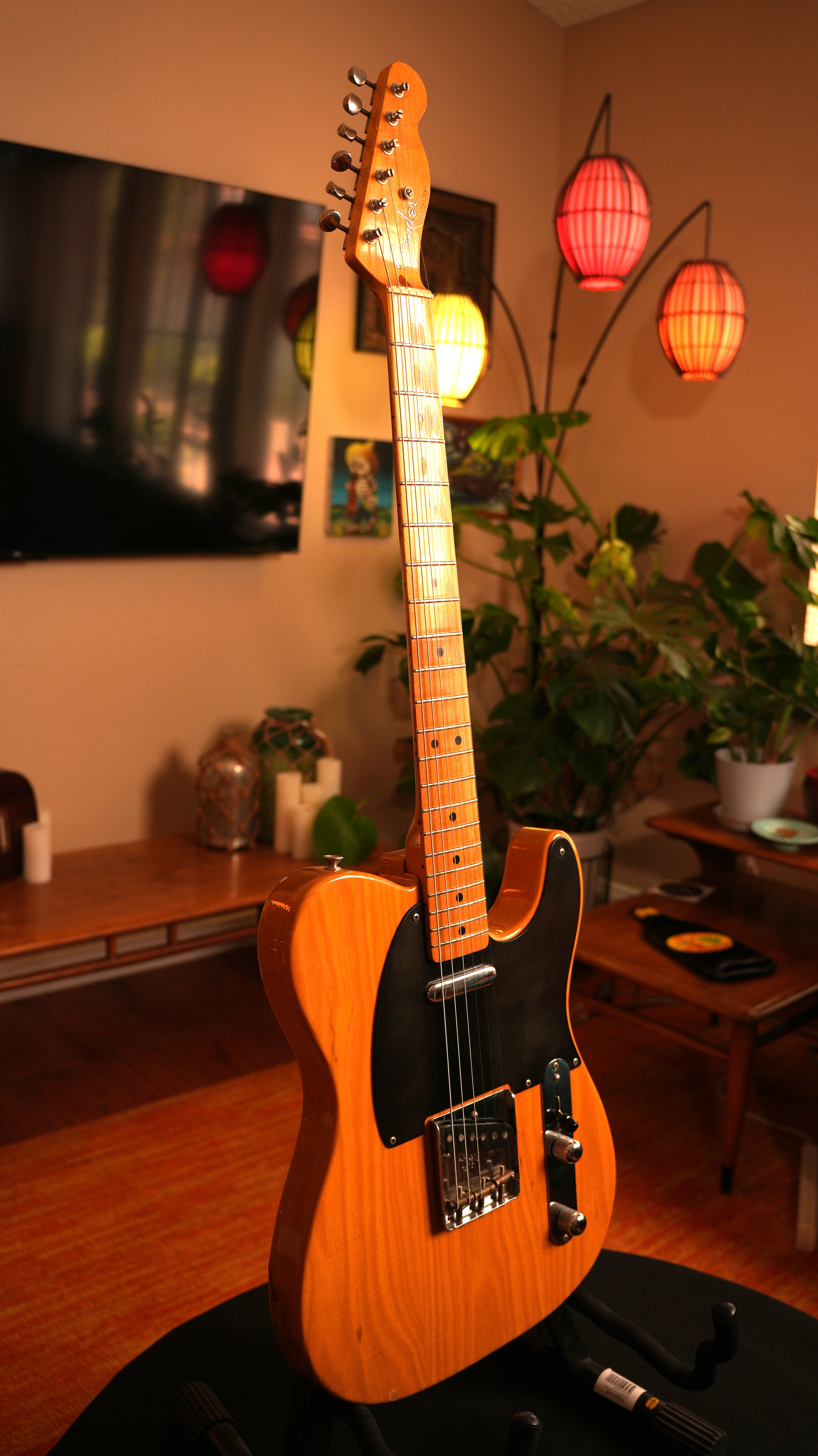 1982 Fender American Vintage '52 Telecaster Reissue (First Year Fullerton) – All Original w/ Tweed Hardshell Case