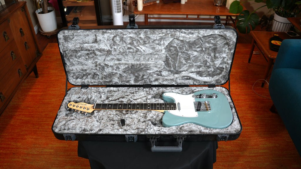 2019 Fender American Professional Telecaster – Sonic Gray w/ OHSC & Case Candy (COA & Hangtags)