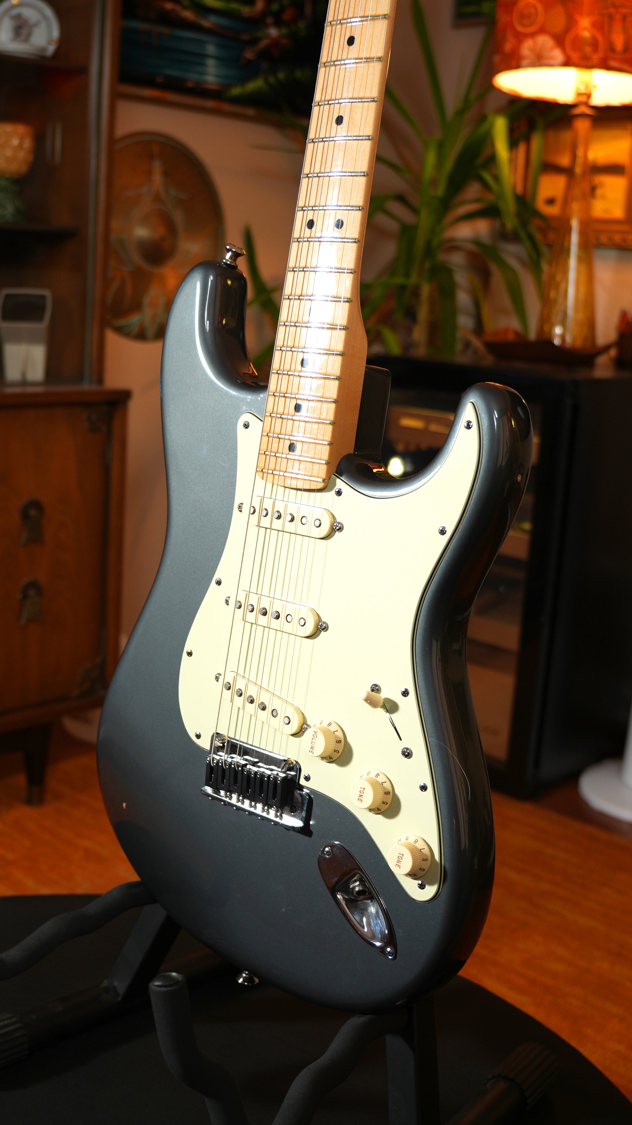 2012 Fender American Standard Stratocaster – Charcoal Frost Metallic (7.3 lbs) w/ CS Pickups & TSA OHSC