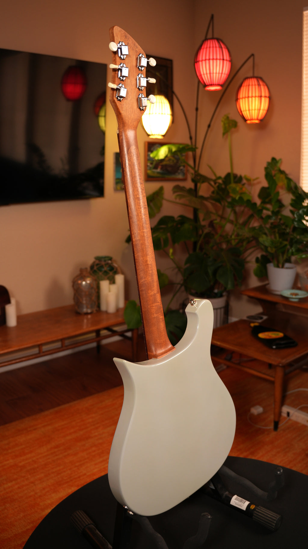 2013 Hamburguitar Custom "Crescent Wave" George Harrison Tribute – Pale Grey & Pastel Pink w/ Custom Rickenbacker Pickups & Hardshell Case
