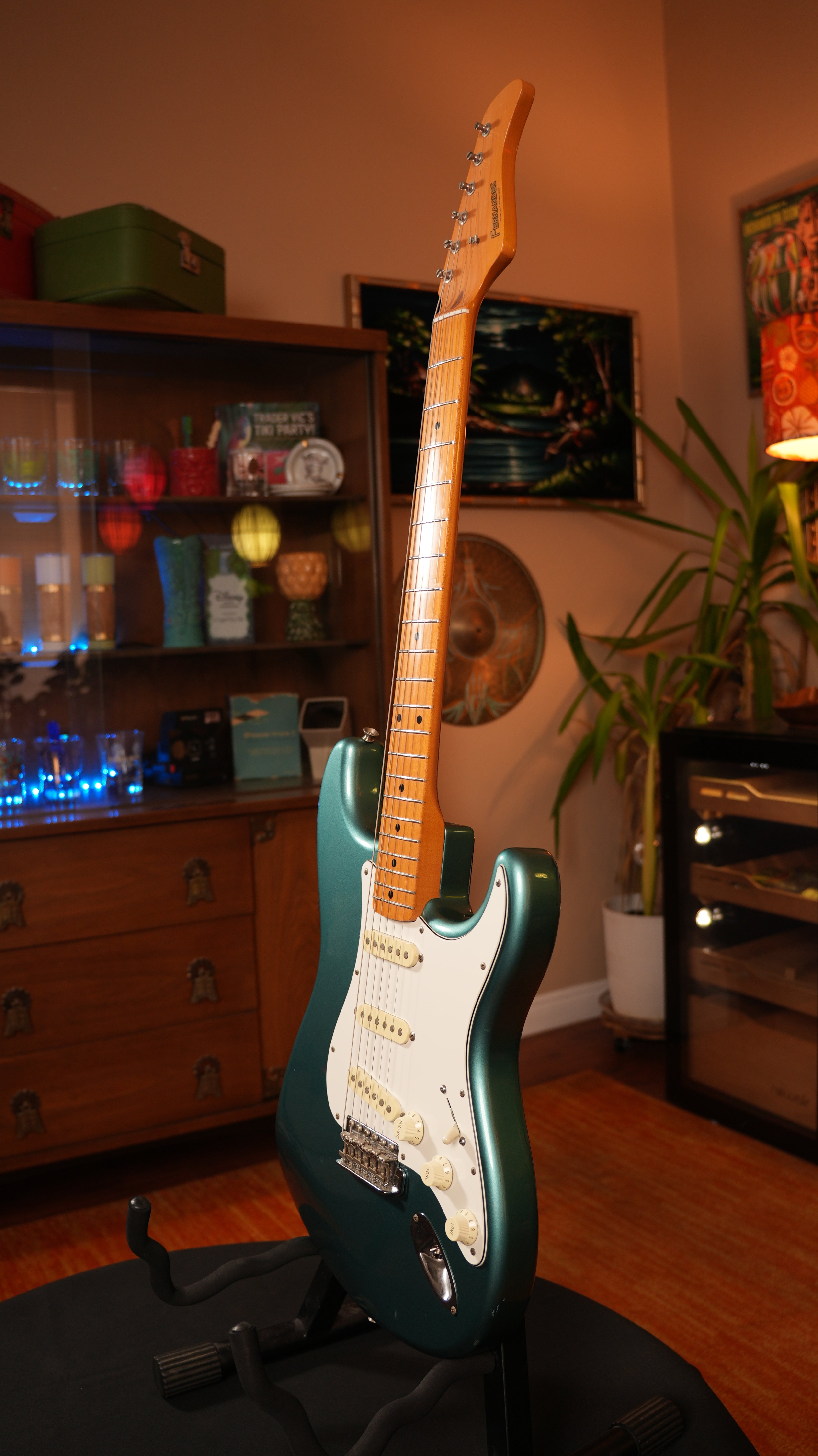 SOLD - Fernandes LE-2 Stratocaster MIJ Mid-1990s – Teal Green Metallic w/ Hardshell Case