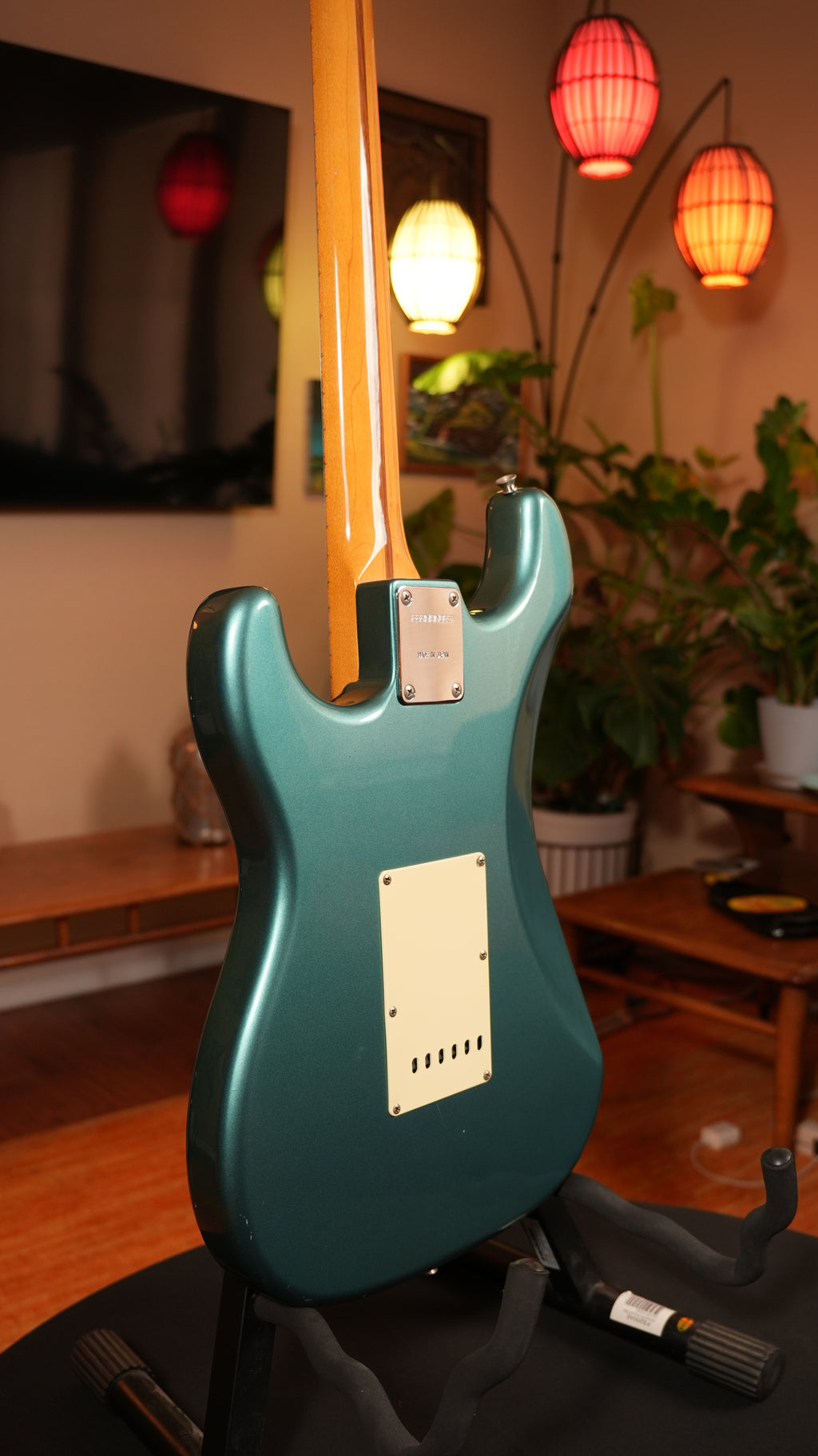 SOLD - Fernandes LE-2 Stratocaster MIJ Mid-1990s – Teal Green Metallic w/ Hardshell Case