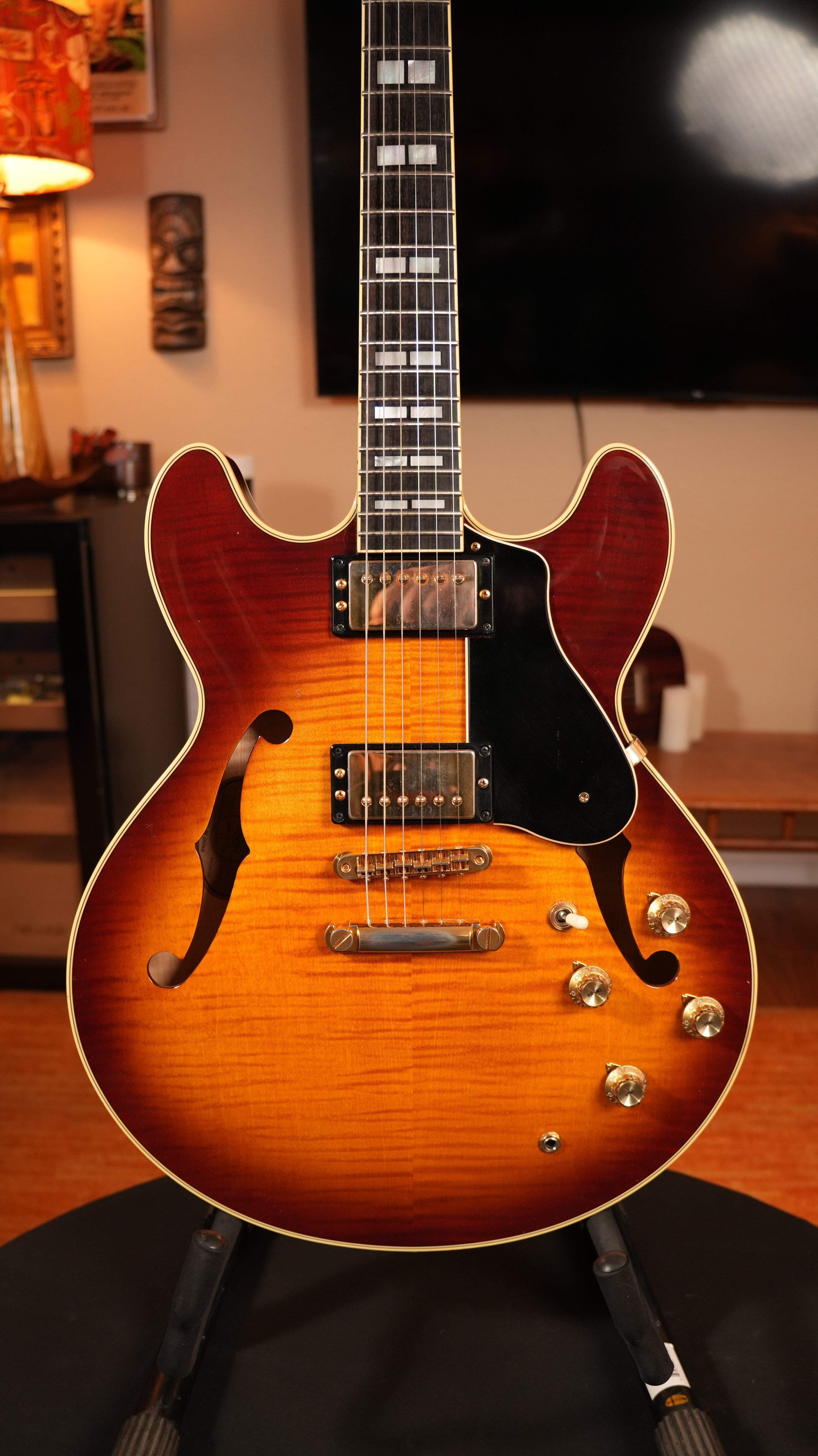 2014 Yamaha SA2200 Semi-Hollow MIJ – Brown Sunburst Flamed Maple w/ Gator Hardshell Case