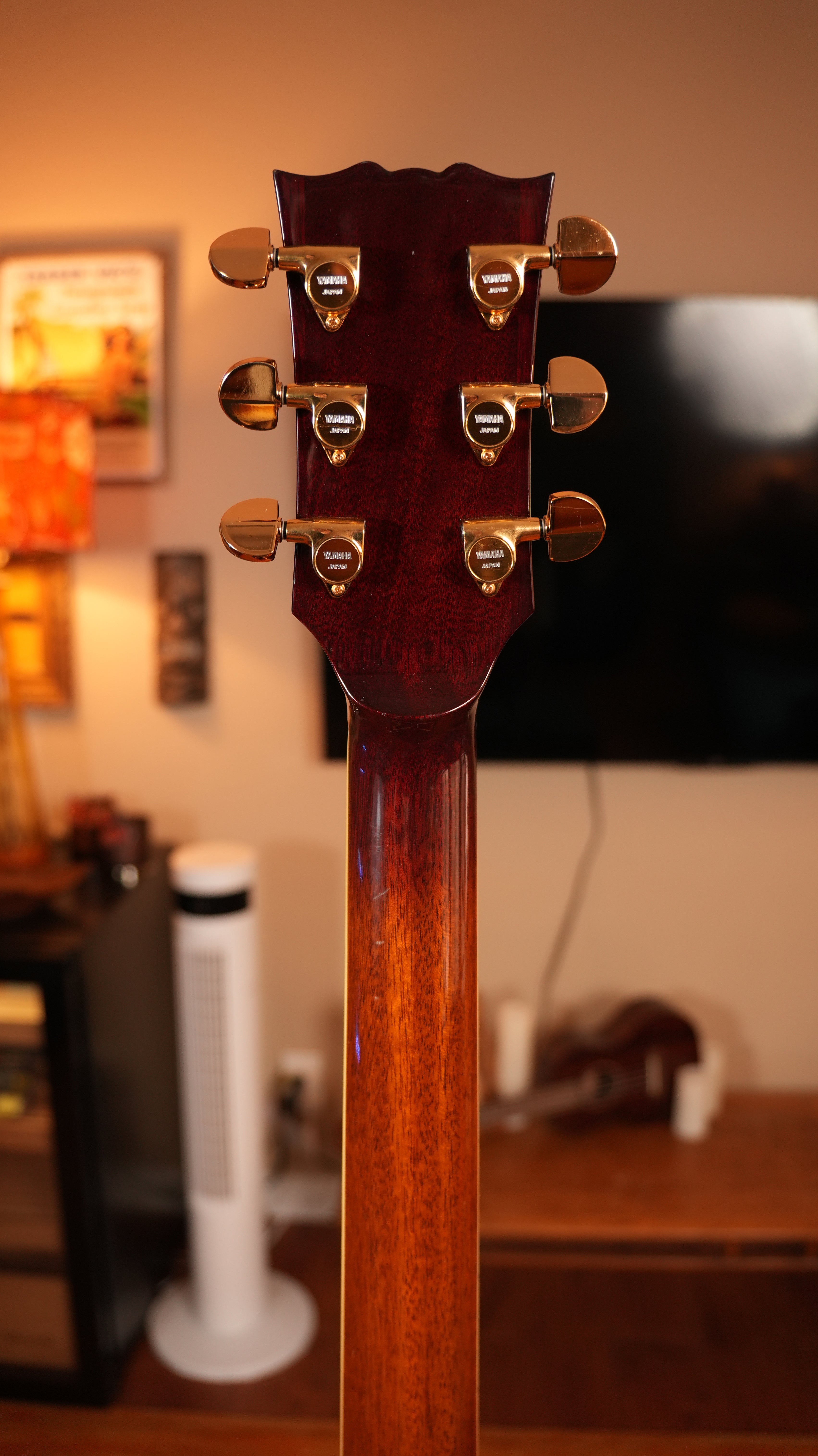 2014 Yamaha SA2200 Semi-Hollow MIJ – Brown Sunburst Flamed Maple w/ Gator Hardshell Case