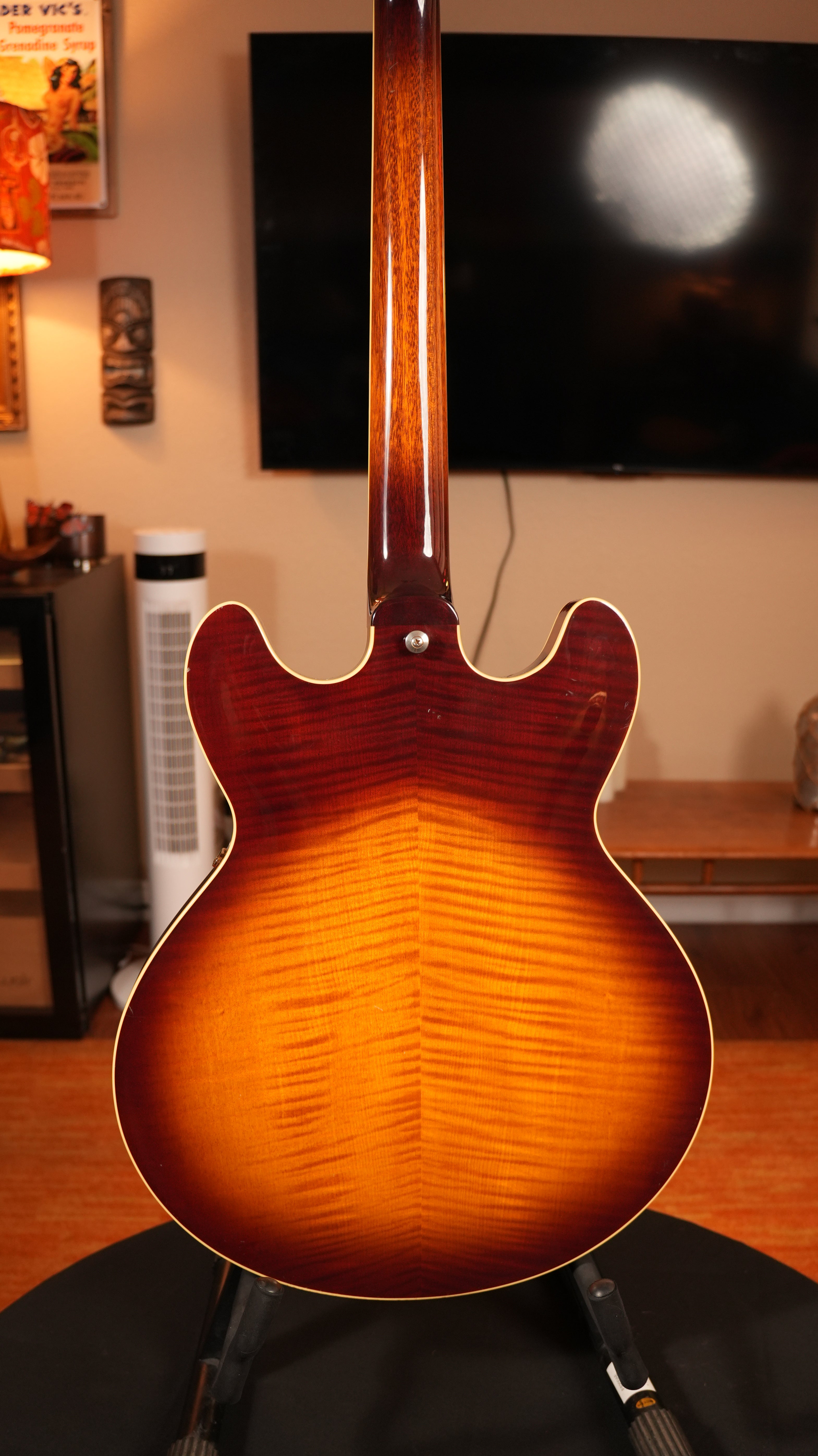 2014 Yamaha SA2200 Semi-Hollow MIJ – Brown Sunburst Flamed Maple w/ Gator Hardshell Case