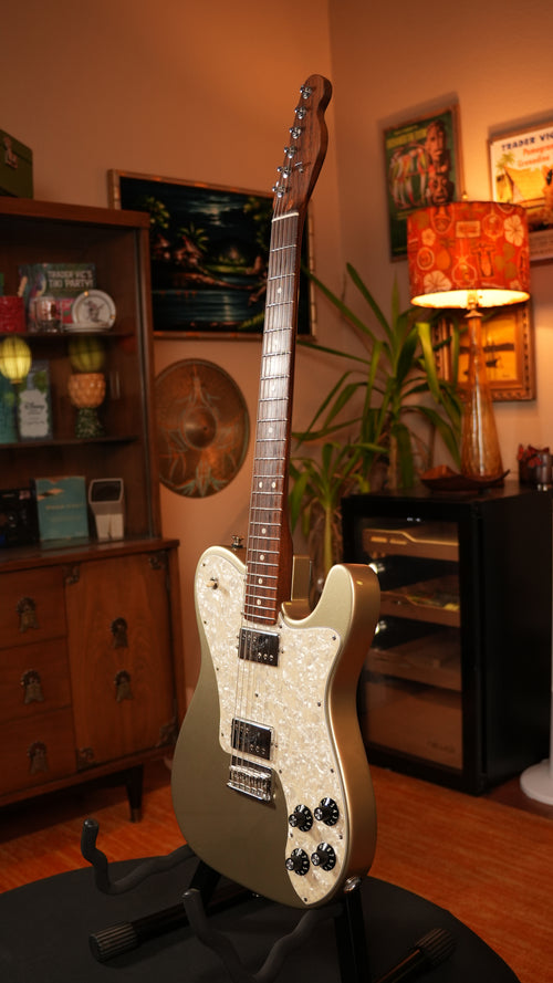 2017 Fender Limited Edition American Professional Telecaster Deluxe – Champagne w/ Solid Rosewood Neck, OHSC & COA