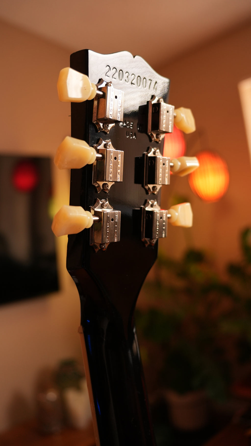SOLD - 2022 Gibson SG Standard '61 Tobacco Sunburst w/ Bigsby & Hardshell Case, 7.2 lbs.