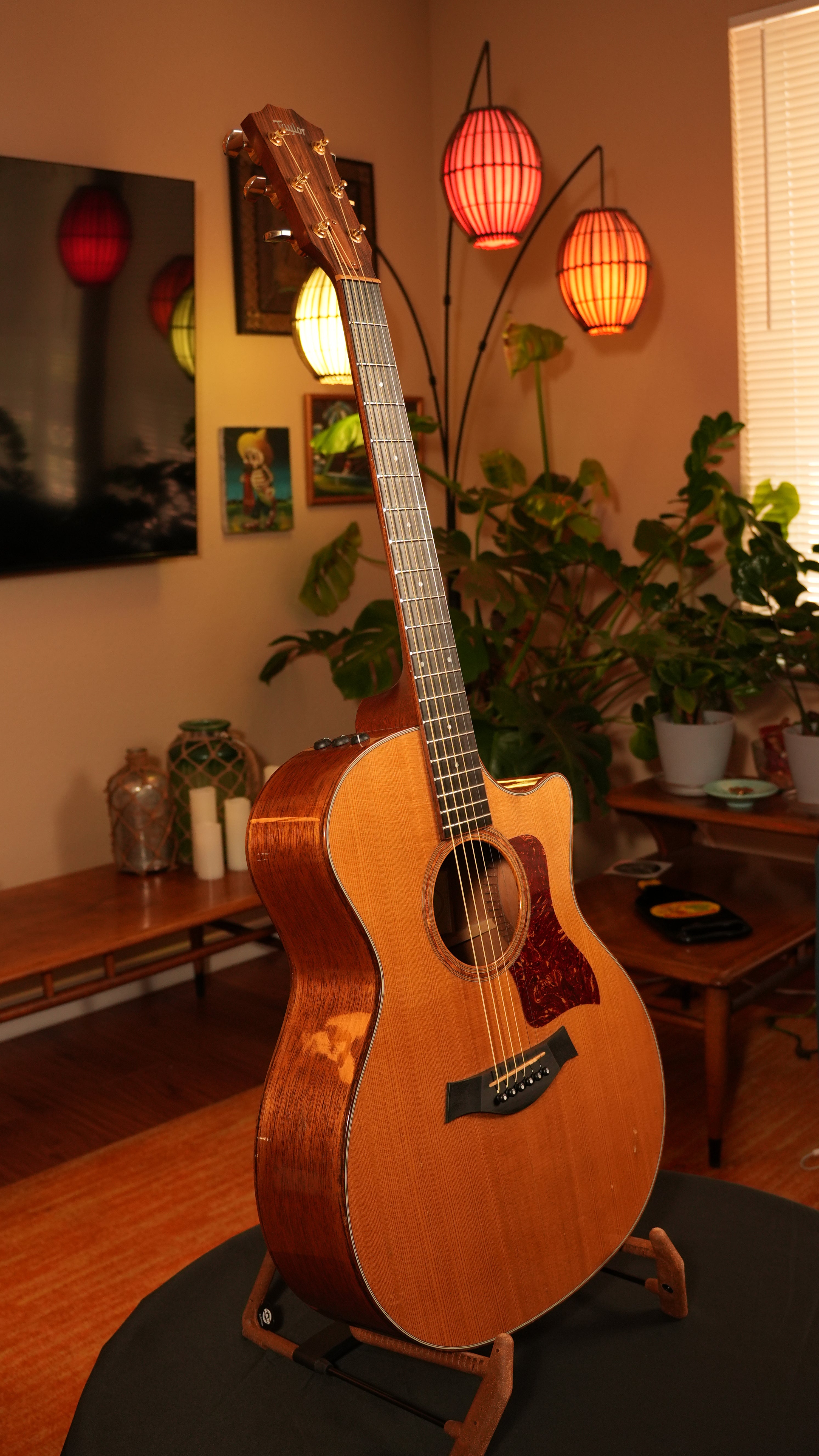 1996 Taylor 814ce Grand Auditorium – Natural Gloss w/ Solid Rosewood & OHSC