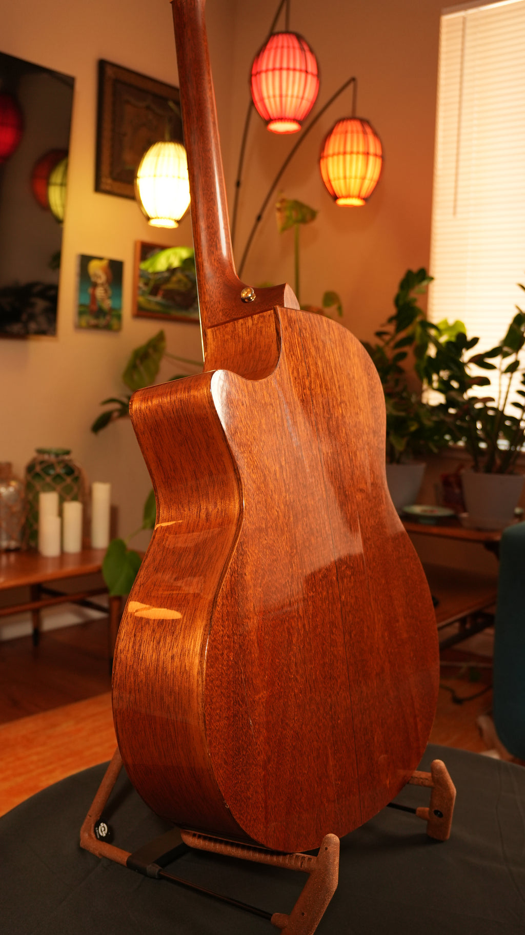 1996 Taylor 814ce Grand Auditorium – Natural Gloss w/ Solid Rosewood & OHSC