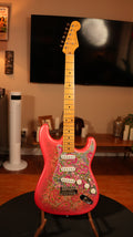 Fender CIJ Pink Paisley Stratocaster 2008 – Made in Japan (JDM) w/ Upgraded Fender Hardshell Case