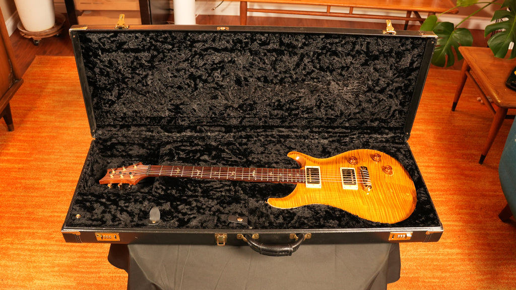 PRS Custom 22 Artist Package 2003 – Amber w/ Artist Top, Gold Hardware, Paua Birds & OHSC