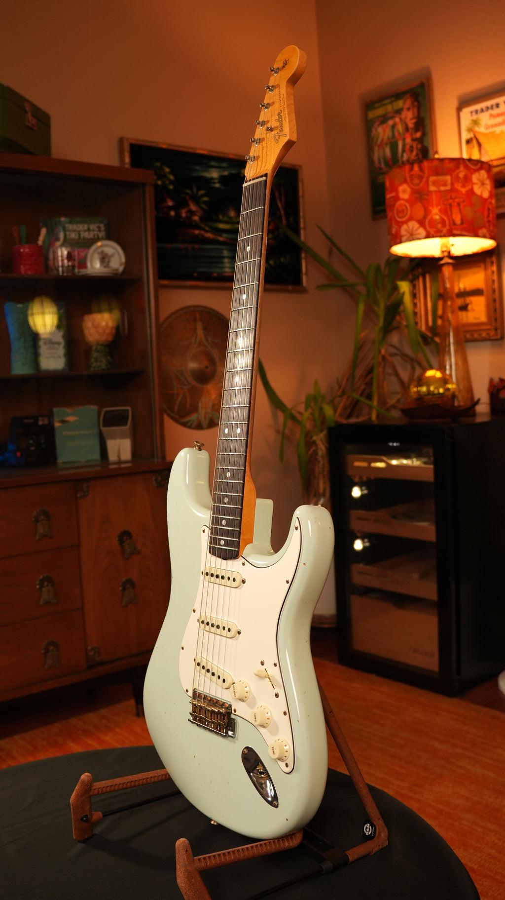 Fender Custom Shop '64 Stratocaster Journeyman Relic 2020 – Sonic Blue w/ AA Flame Maple Neck, COA & OHSC