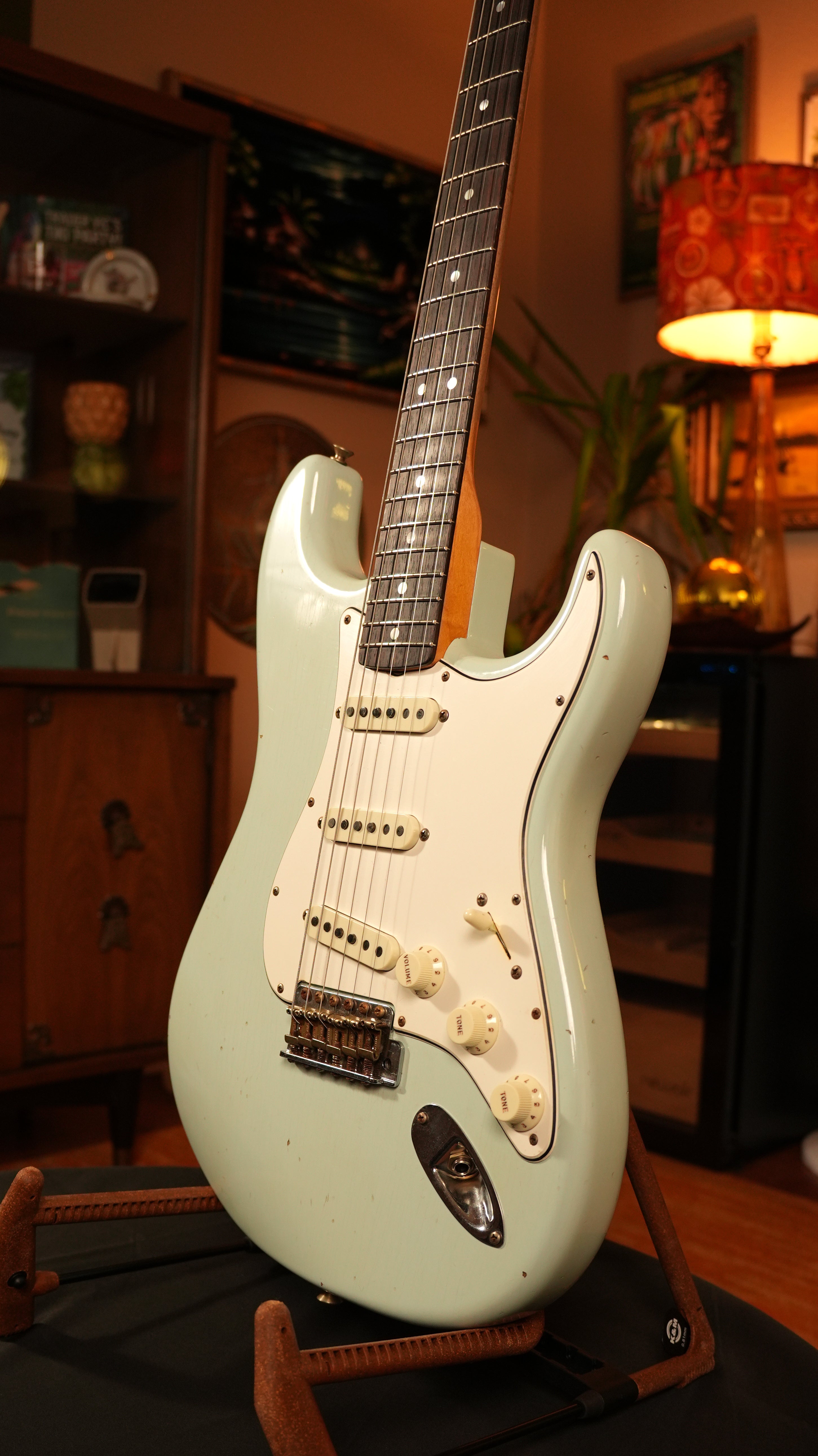 Fender Custom Shop '64 Stratocaster Journeyman Relic 2020 – Sonic Blue w/ AA Flame Maple Neck, COA & OHSC