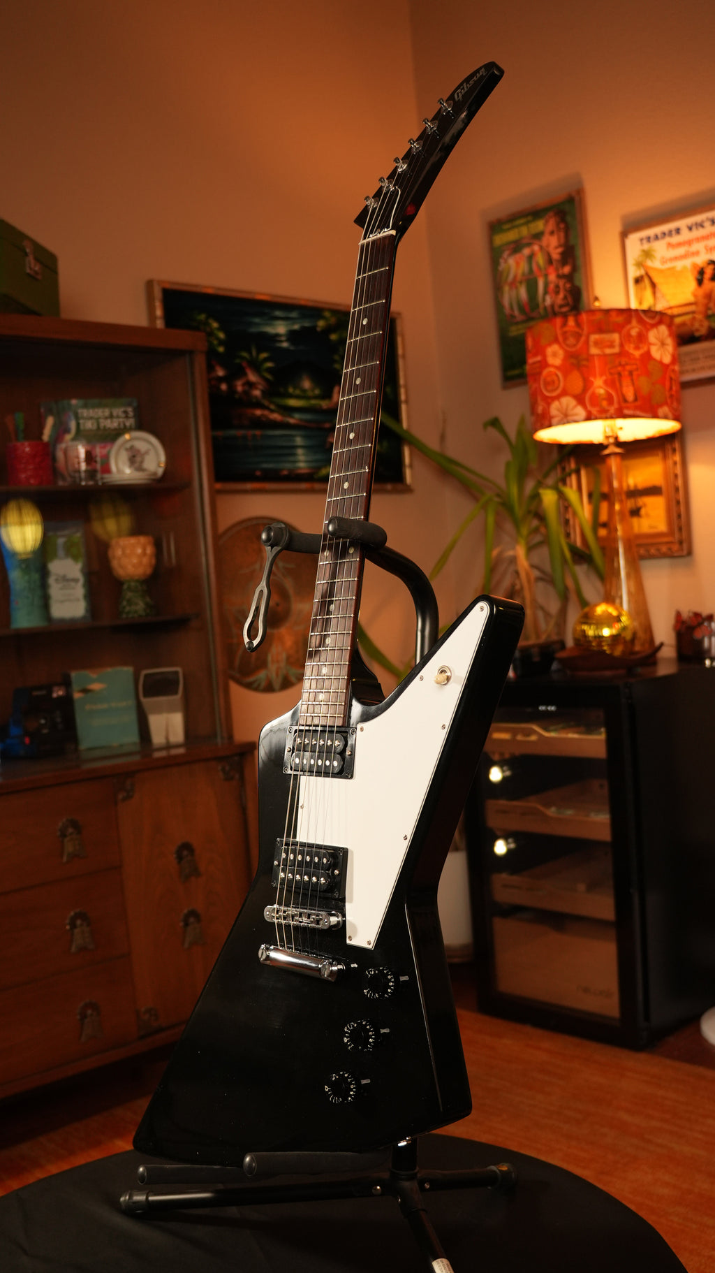 Gibson USA '76 Explorer 2004 – Ebony (8.3 lbs) w/ OHSC