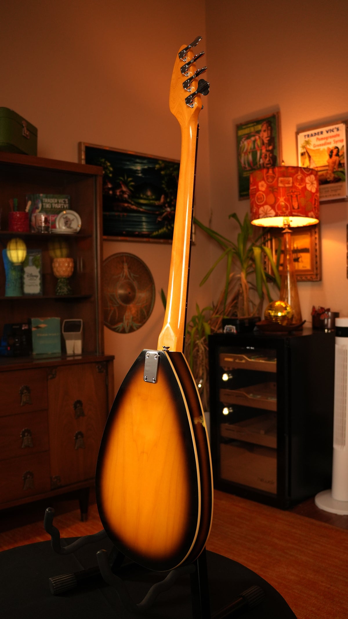 Phantom Guitar Works Wyman Bass (Vox Licensed)
