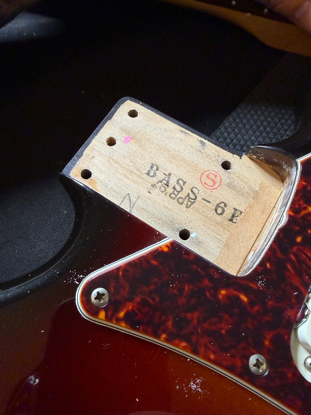 1997 Fender Bass VI (CIJ) - Sunburst